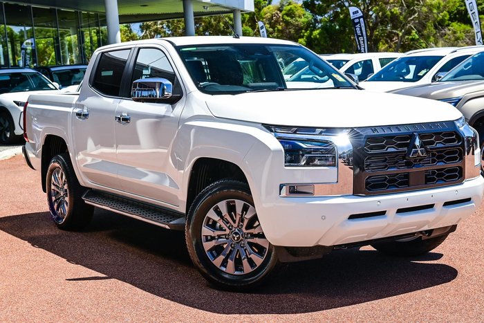 2025 Mitsubishi Triton GLS