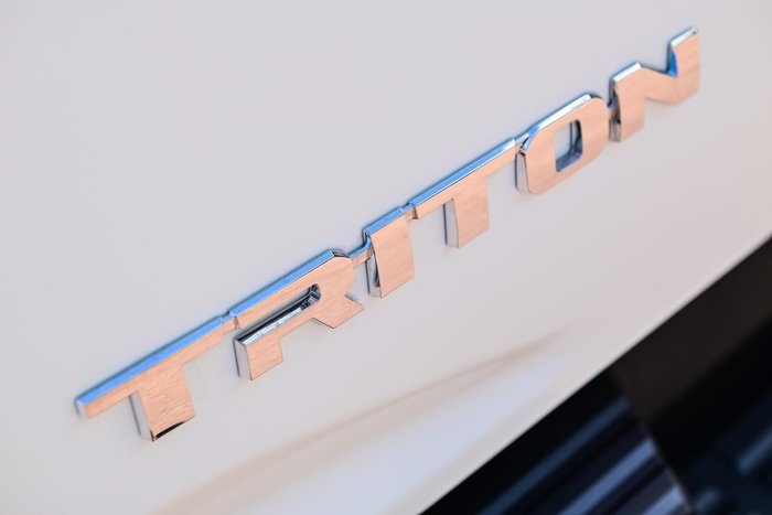 2025 Mitsubishi Triton GLS