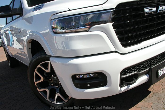 2025 RAM 1500 Laramie Sport Crew Cab SWB Hurricane SO RamBox