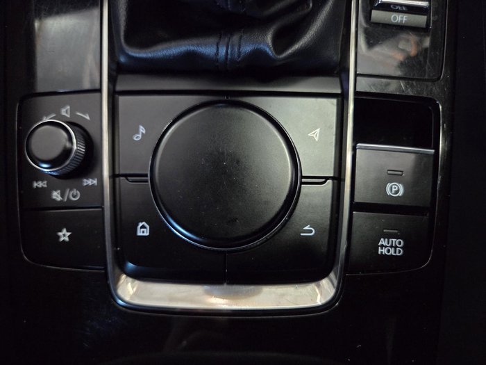 2020 Mazda 3 G20 Evolve