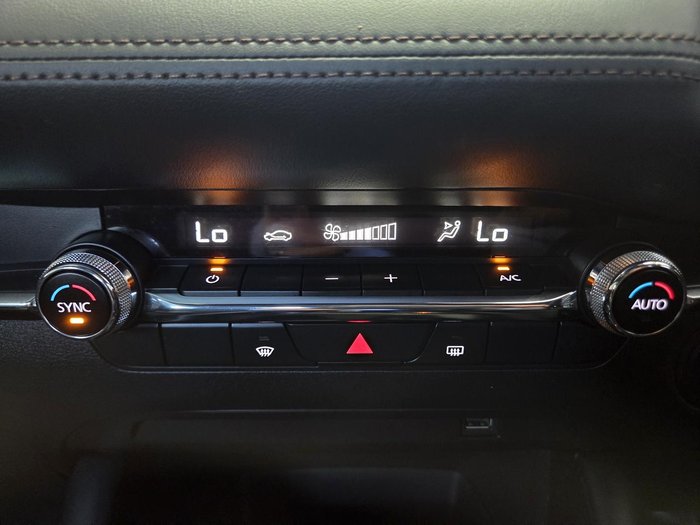 2020 Mazda 3 G20 Evolve