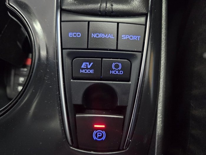 2020 Toyota Camry Ascent