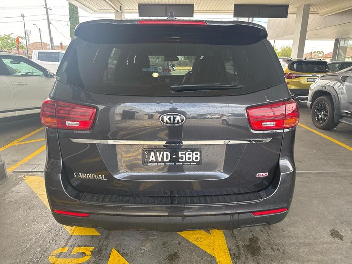 2018 Kia Carnival SLi