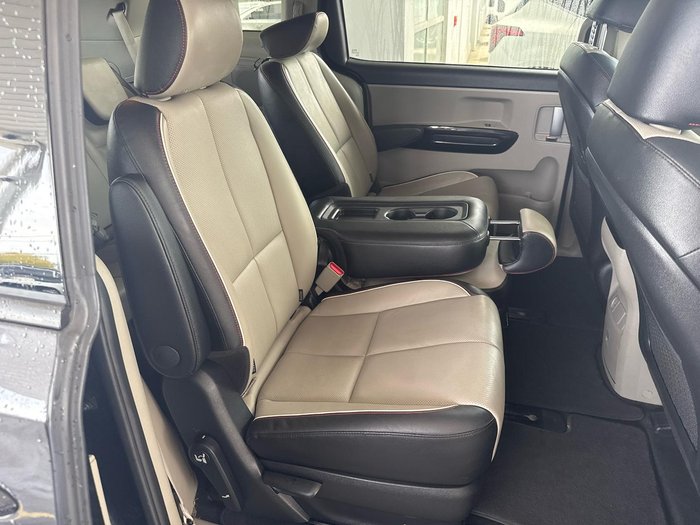 2018 Kia Carnival SLi