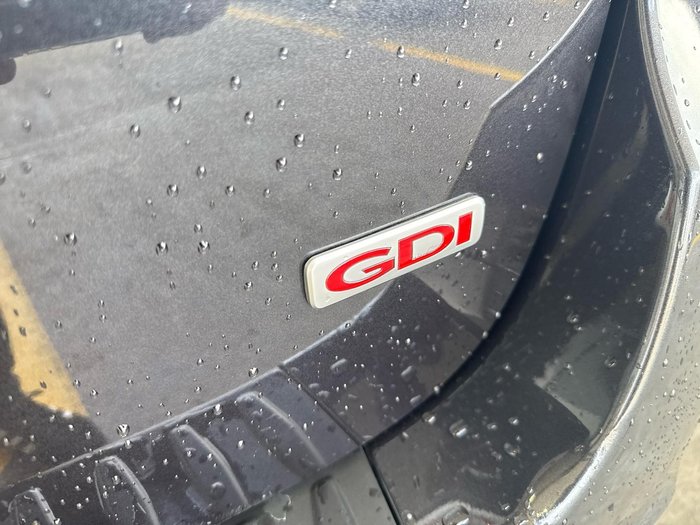 2018 Kia Carnival SLi