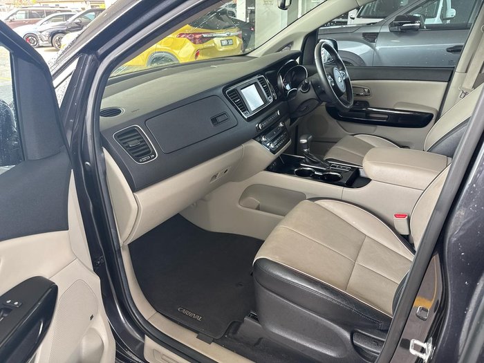 2018 Kia Carnival SLi