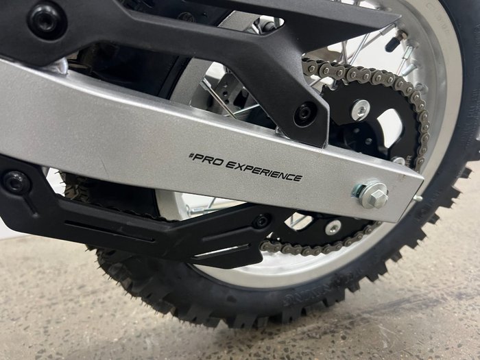 2025 CFMOTO 2025 CF MOTO ELECTRIC CFX-5E DIRT BIKE