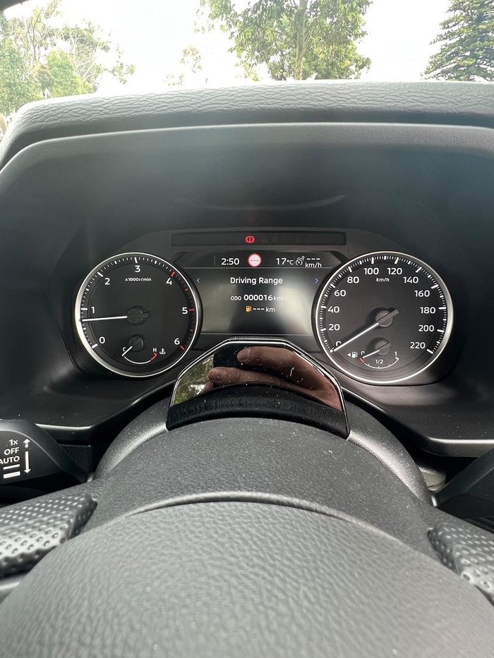 2025 Mitsubishi Triton GLX