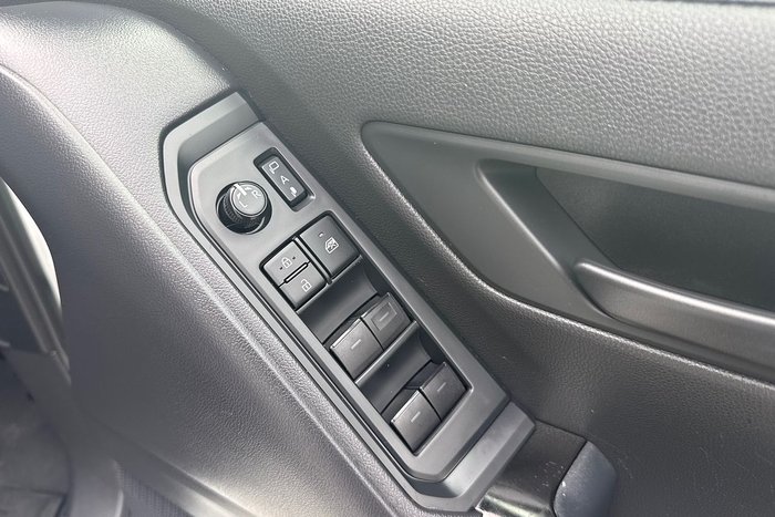 2024 Toyota Landcruiser GXL