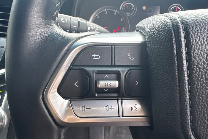 2024 Toyota Landcruiser GXL