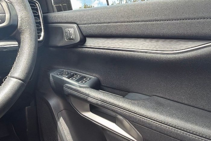 2023 Ford Everest Sport