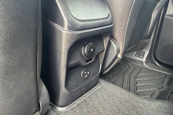 2023 Ford Everest Sport