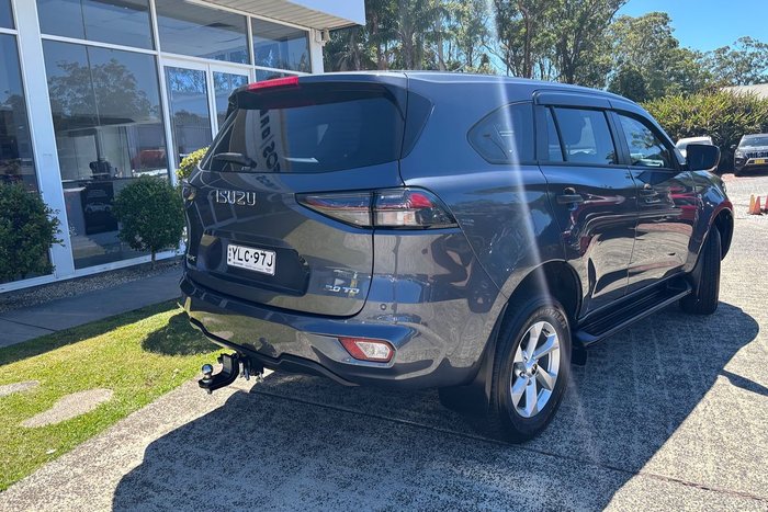 2023 Isuzu MU-X LS-M