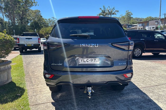 2023 Isuzu MU-X LS-M