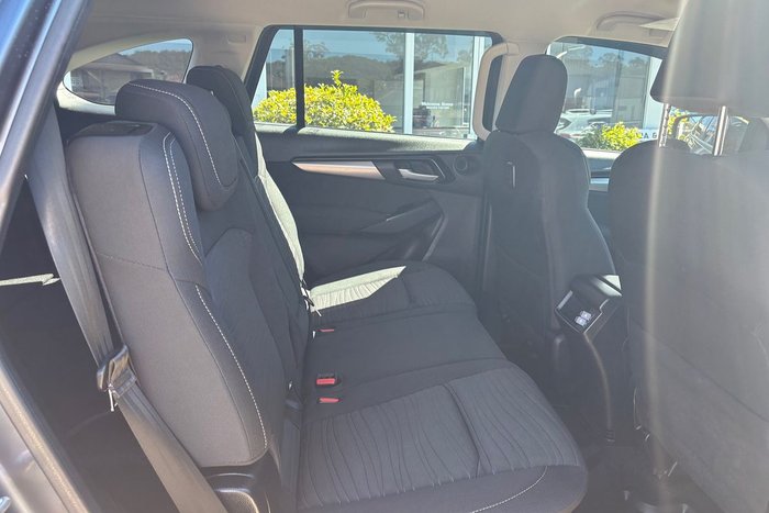 2023 Isuzu MU-X LS-M