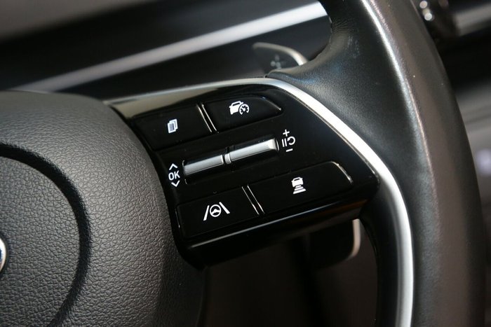 2022 Hyundai STARIA Elite