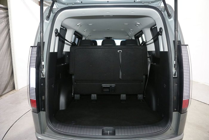 2022 Hyundai STARIA Elite