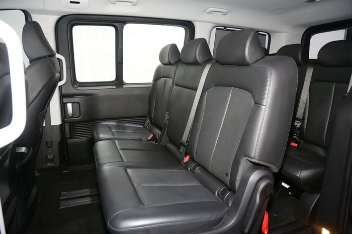 2022 Hyundai STARIA Elite