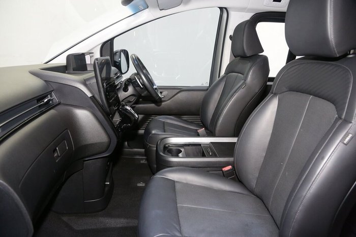 2022 Hyundai STARIA Elite