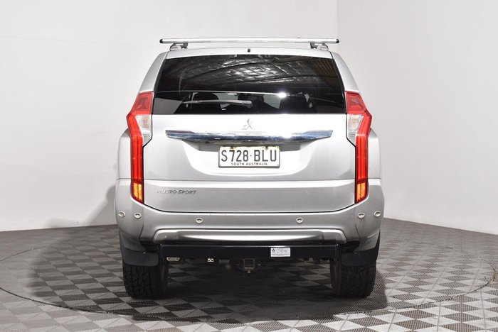 2016 Mitsubishi Pajero Sport Exceed