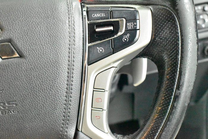 2016 Mitsubishi Pajero Sport Exceed