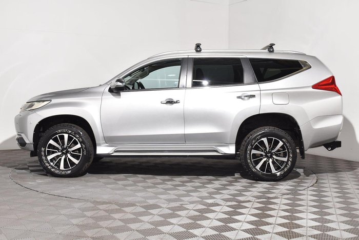 2016 Mitsubishi Pajero Sport Exceed
