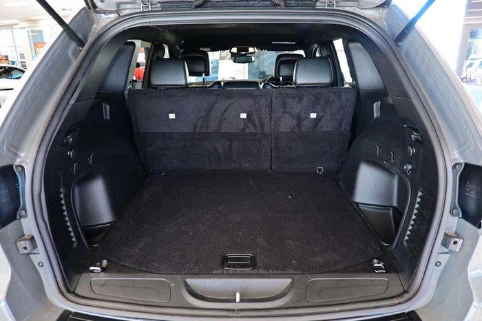 2021 Jeep Grand Cherokee Night Eagle