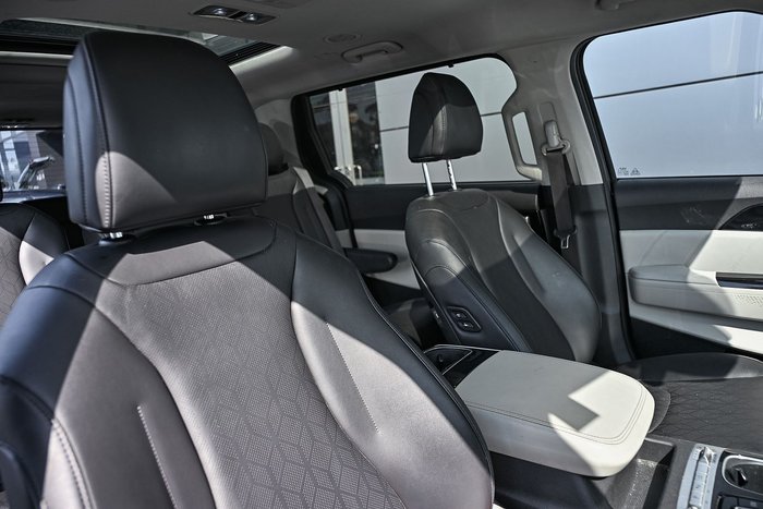 2021 Kia Carnival Platinum