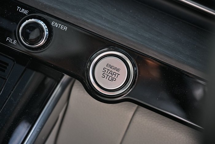 2021 Kia Carnival Platinum