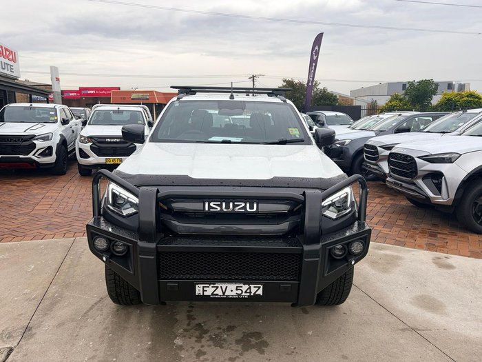 2025 Isuzu D-MAX X-TERRAIN