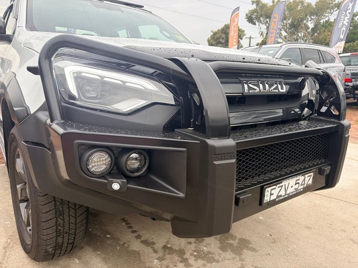 2025 Isuzu D-MAX X-TERRAIN