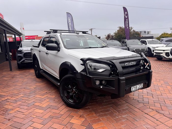 2025 Isuzu D-MAX X-TERRAIN