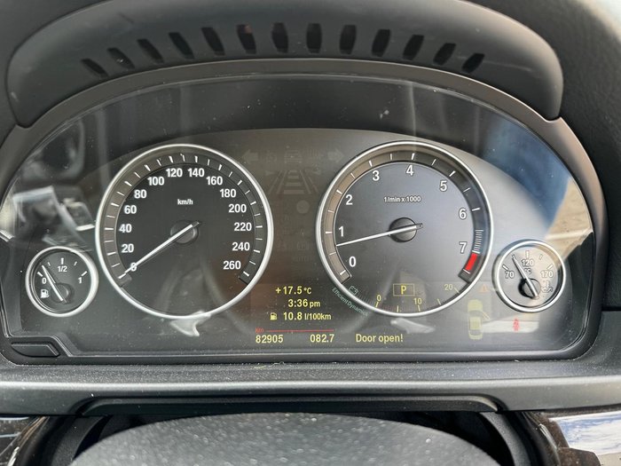 2010 BMW 5 Series 528i F10 MY11 Carbon Schwarz