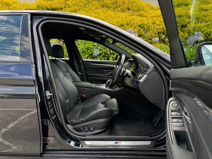 2010 BMW 5 Series 528i F10 MY11 Carbon Schwarz