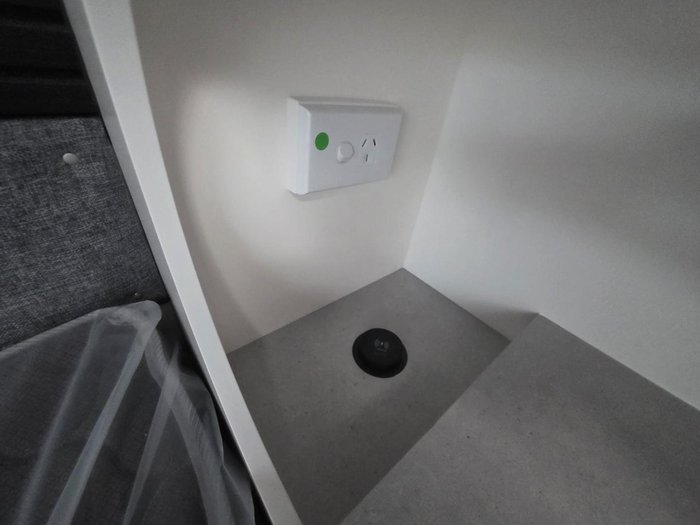 2025 New Age Caravans Manta Ray Mr19er Expedition