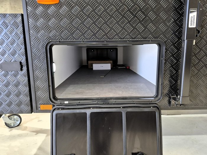 2025 Future Caravans Lightning 88 Toy Hauler