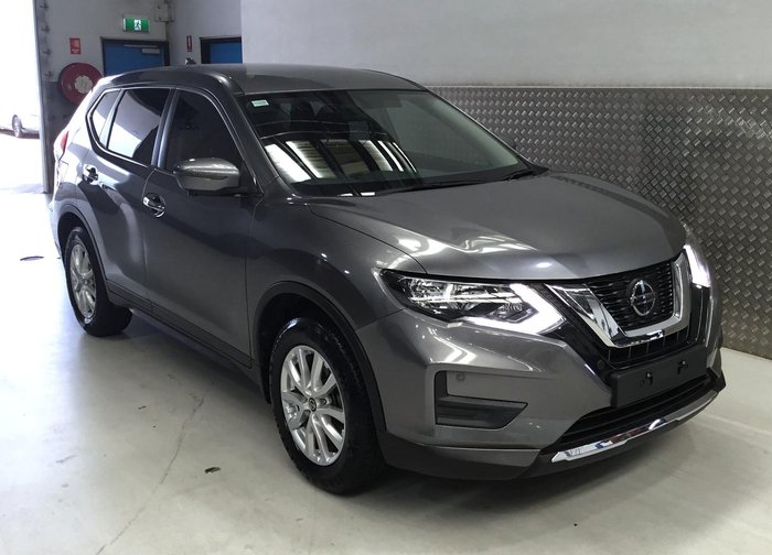 2022 Nissan X-TRAIL ST+