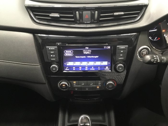 2022 Nissan X-TRAIL ST+