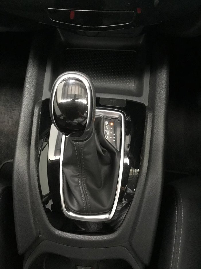 2022 Nissan X-TRAIL ST+