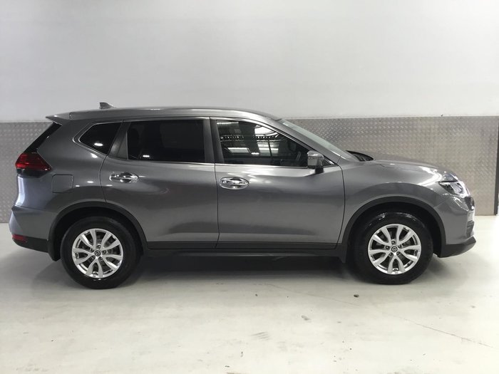 2022 Nissan X-TRAIL ST+