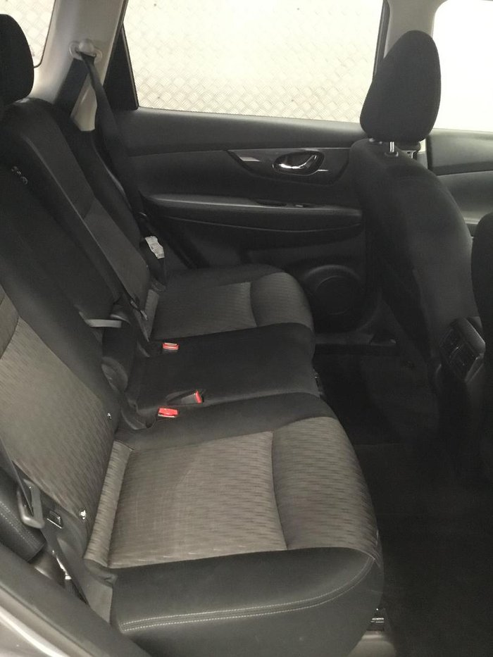 2022 Nissan X-TRAIL ST+