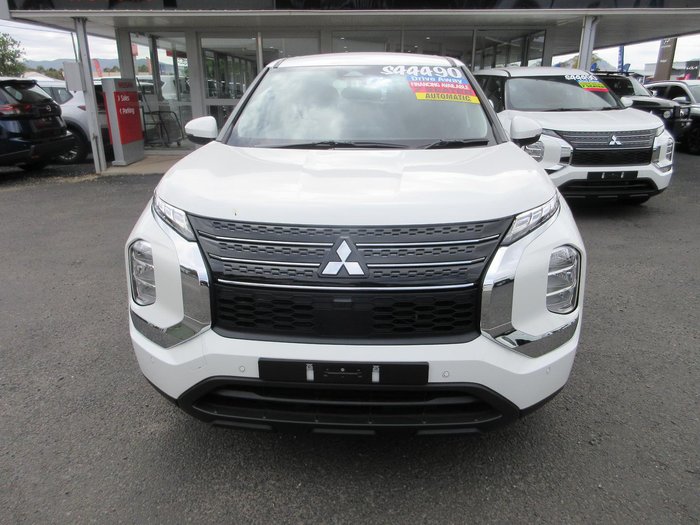 2025 Mitsubishi Outlander ES ZM MY24