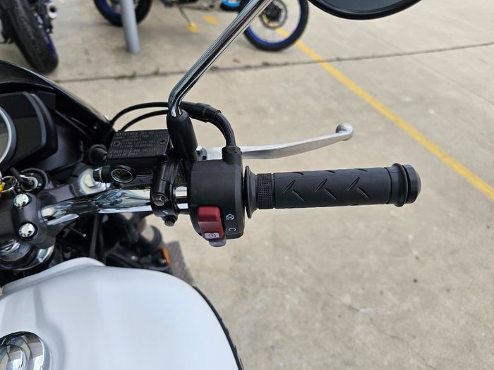 2024 Honda 2024 Honda 350CC GB350R White