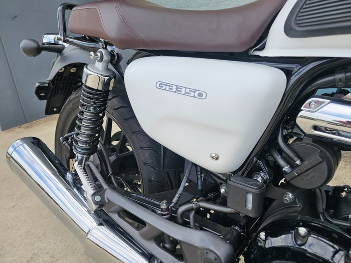 2024 Honda 2024 Honda 350CC GB350R White