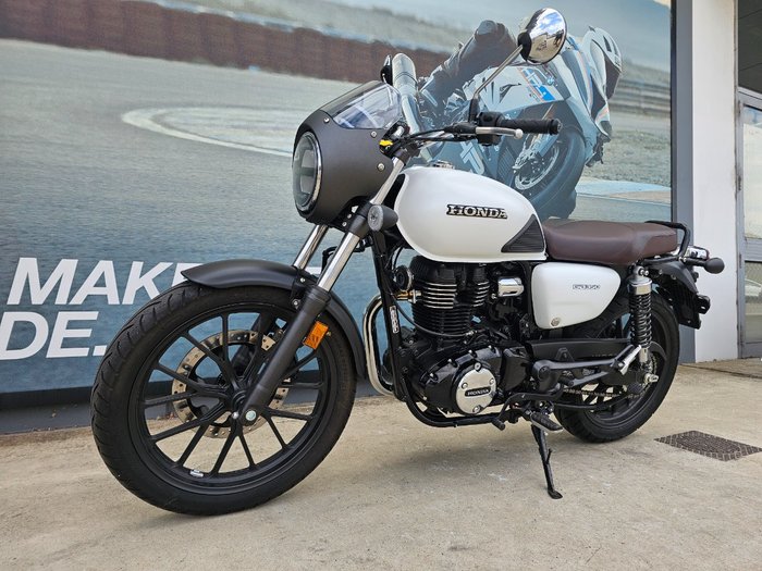 2024 Honda 2024 Honda 350CC GB350R White