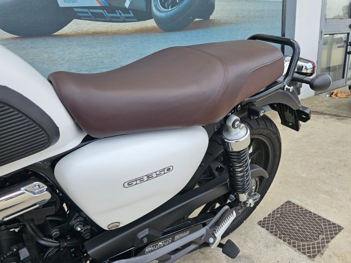 2024 Honda 2024 Honda 350CC GB350R White