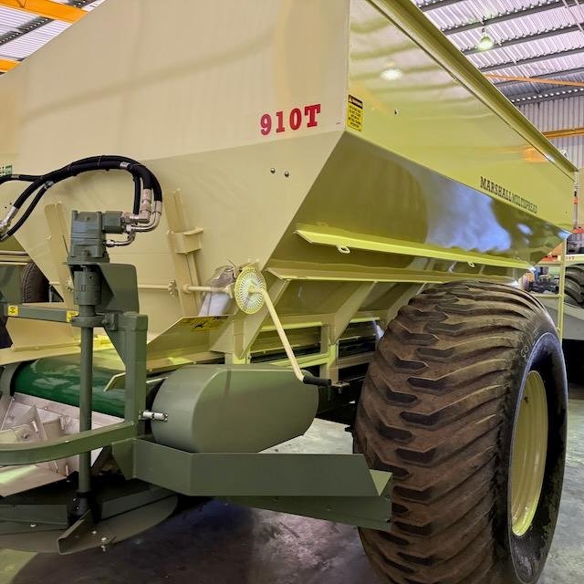 2006 Marshall Multispread 910T