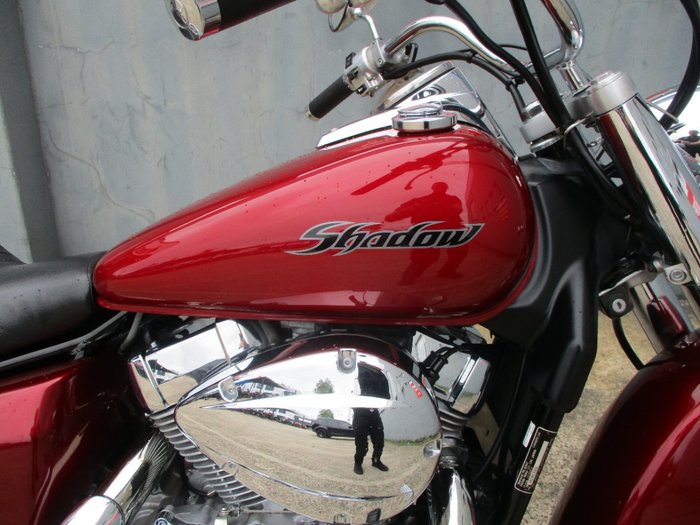2004 Honda VT750C SHADOW MAROON