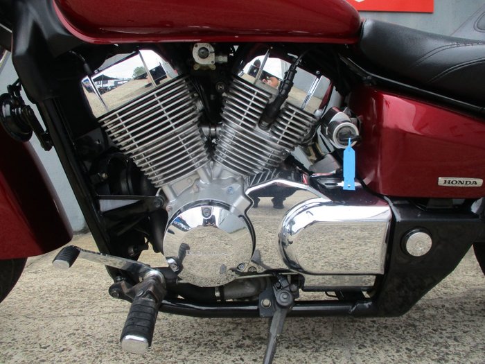 2004 Honda VT750C SHADOW MAROON