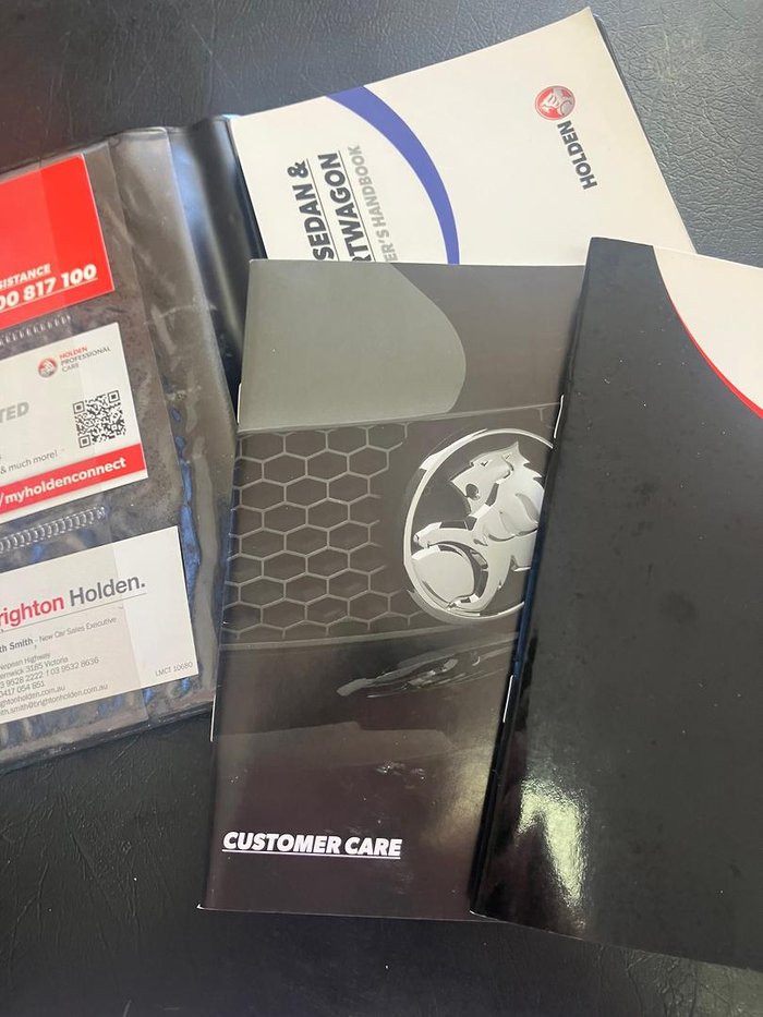 2016 Holden Commodore SV6 Black VF Series II MY16 Slipstream Blue